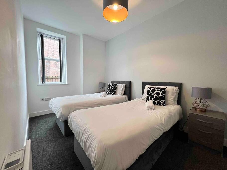 Free Parking - Cosy 2-br Flat Near Salford Royal Apartamento Manchester